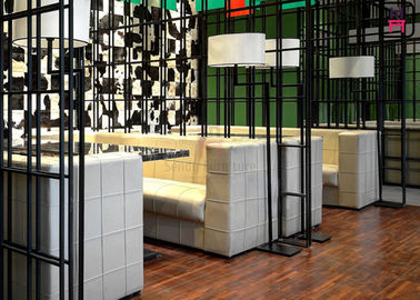 kopen De vierkante Plaatsing van het het Snelle Voedselrestaurant van het Patroonhotel, U-vormige de Cabines van het Douanerestaurant online manufacture